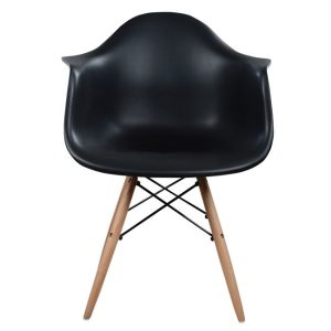 polythrona me xylina podia kathisma mayr 2