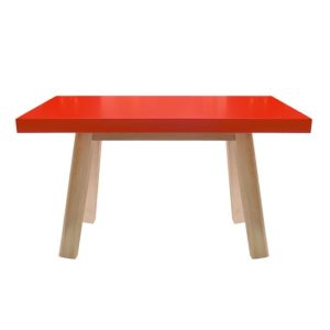 trapezi salonioy vegas kokkino me xylina 1